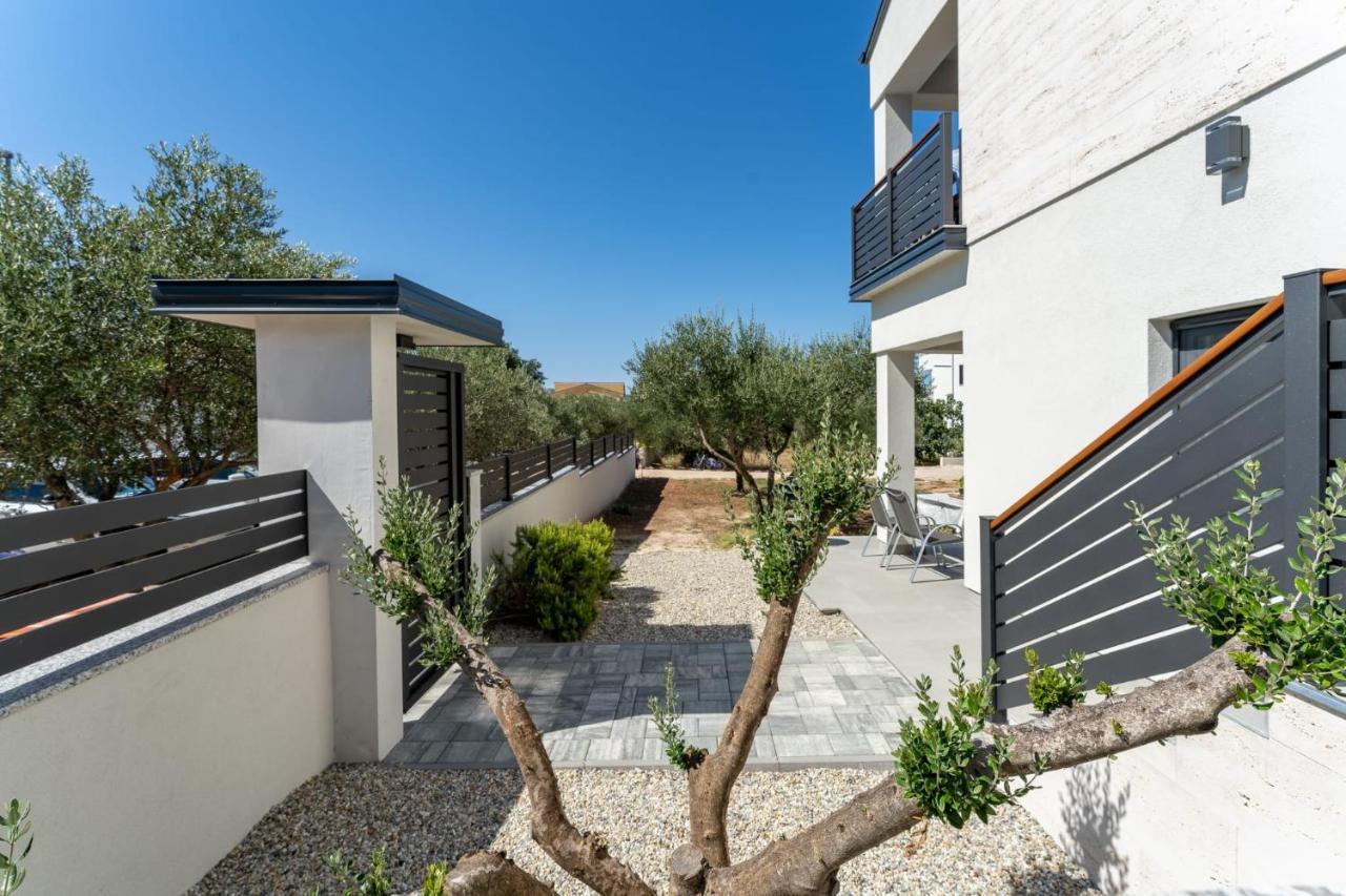 Residence Jonathan Biograd Na Moru Exterior photo