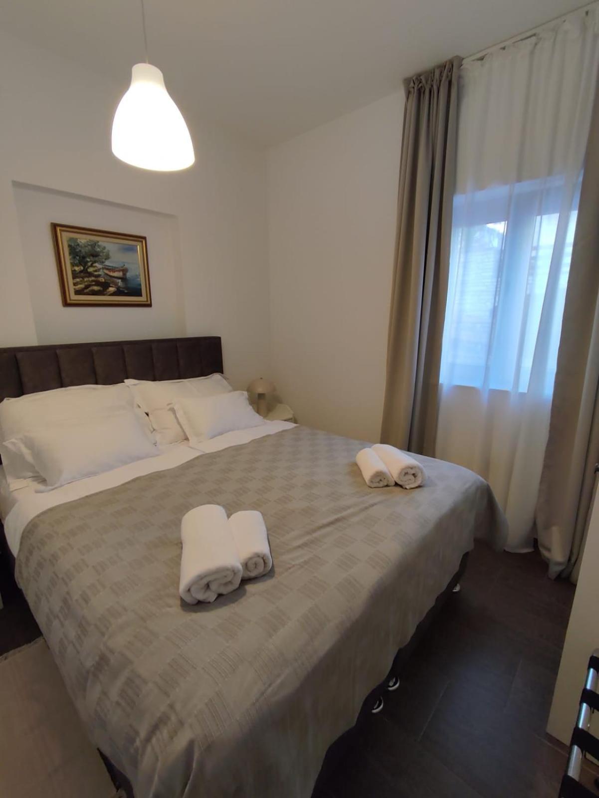 Residence Jonathan Biograd Na Moru Exterior photo